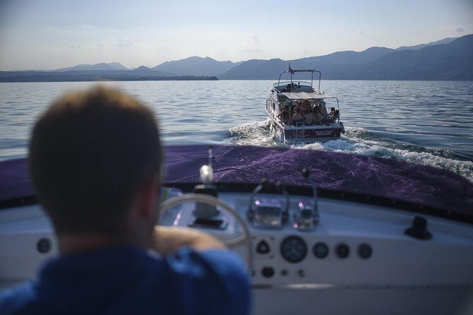 From Peschiera: Southern Lake Garda cruise with lunch - Sirmione for One Hour: Enough Time to Wander, Not Enough to Overthink It