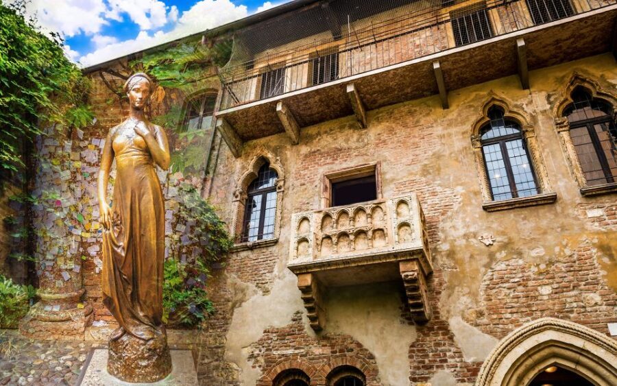 Verona: City Highlights Private Tour - Starting at Piazza Bra and the Roman Arena di Verona