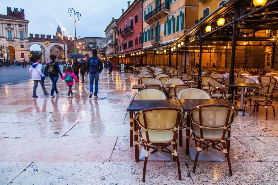 Verona: Full Meal & Wine Tasting Walking Tour - What You Really Get: Full Meal, One Dish Per Stop, and 3 Wine Pairings
